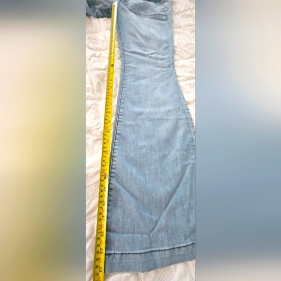 πArmani Exchange Designer Vintage Light Wash Blue Flare Jeansπ - Picture 7 of 10